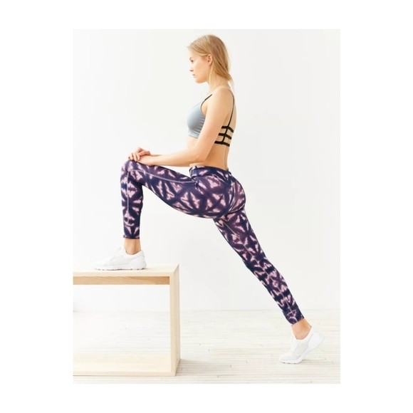 Patagonia Capilene Silk weight Tie Dye Leggings, XS - Picture 5 of 7